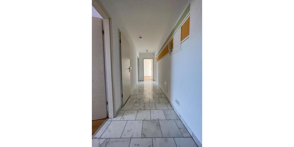 Etagenwohnung Nordhausen - 3 Zimmer, 78 m&sup2;, 695&euro; | Angebot:26384243