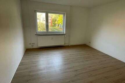 Wohnung Flensburg Martinsberg - 3 Zimmer, 57 m&sup2;, 480&euro; | Angebot:25538243