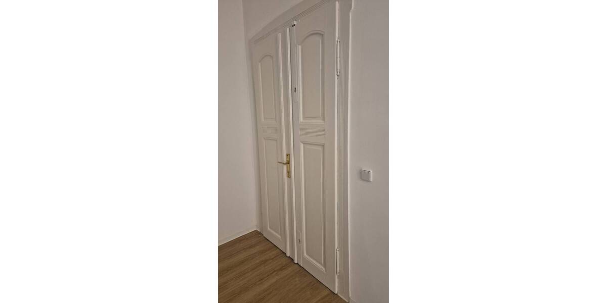 Etagenwohnung Meißen Niederfähre - 2 Zimmer, 69 m&sup2;, 520&euro; | Angebot:26359111