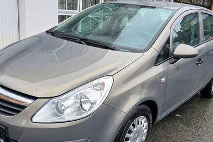 Opel Corsa 97.000 km 4.600 € Coburg 96450