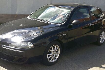 Alfa Romeo Andere 146.850 km 699 &euro; Eisfeld 98673