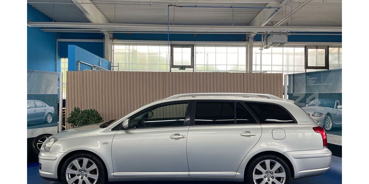 Toyota Avensis 394.700 km 2.200 &euro; Beckingen 66701