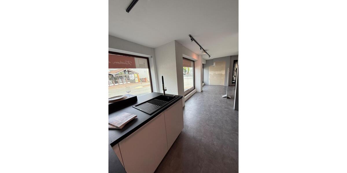 Gewerbeobjekt Solms - 1.450&euro; | Angebot:23760876