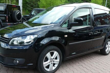 VW Caddy 99.800 km 14.990 &euro; Schneeberg 08289