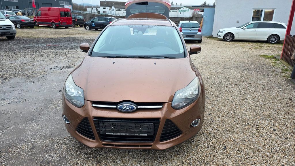 Ford Focus 256.500 km 1.699 &euro; WITTLICH 54516