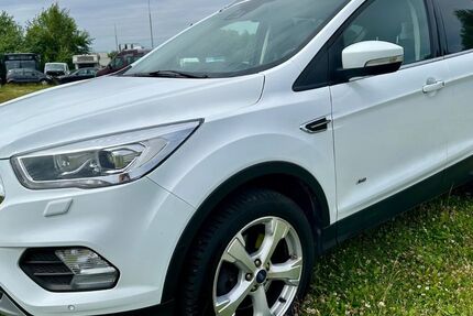 Ford Kuga 85.383 km 12.000 &euro; Rostock 18147