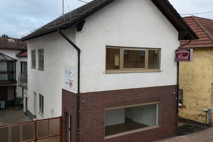 2 Häuser auf einem Grundstück in Bingen-Büdesheim 9 zimmer