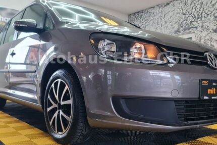 VW Touran 144.400 km 7.950 &euro; Anröchte 59609