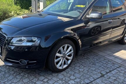 Audi A3 114.400 km 8.000 &euro; Berlin 10318