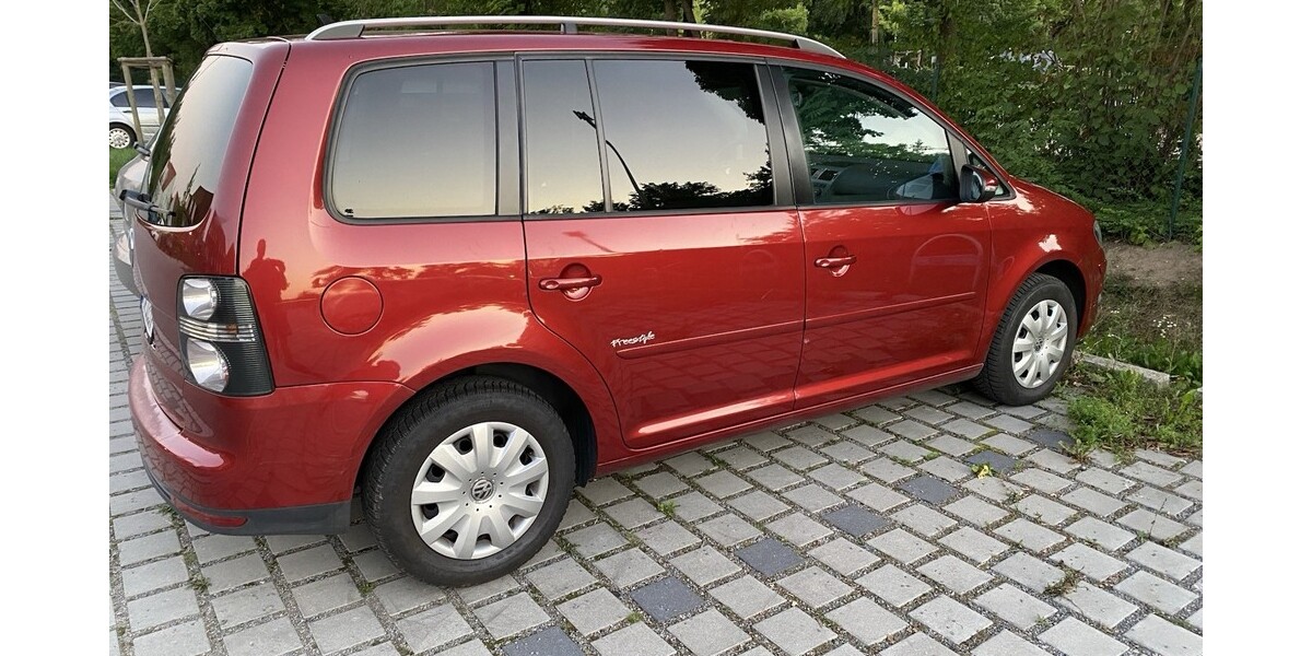 VW Touran 205.000 km 5.100 € Regenstauf 93128