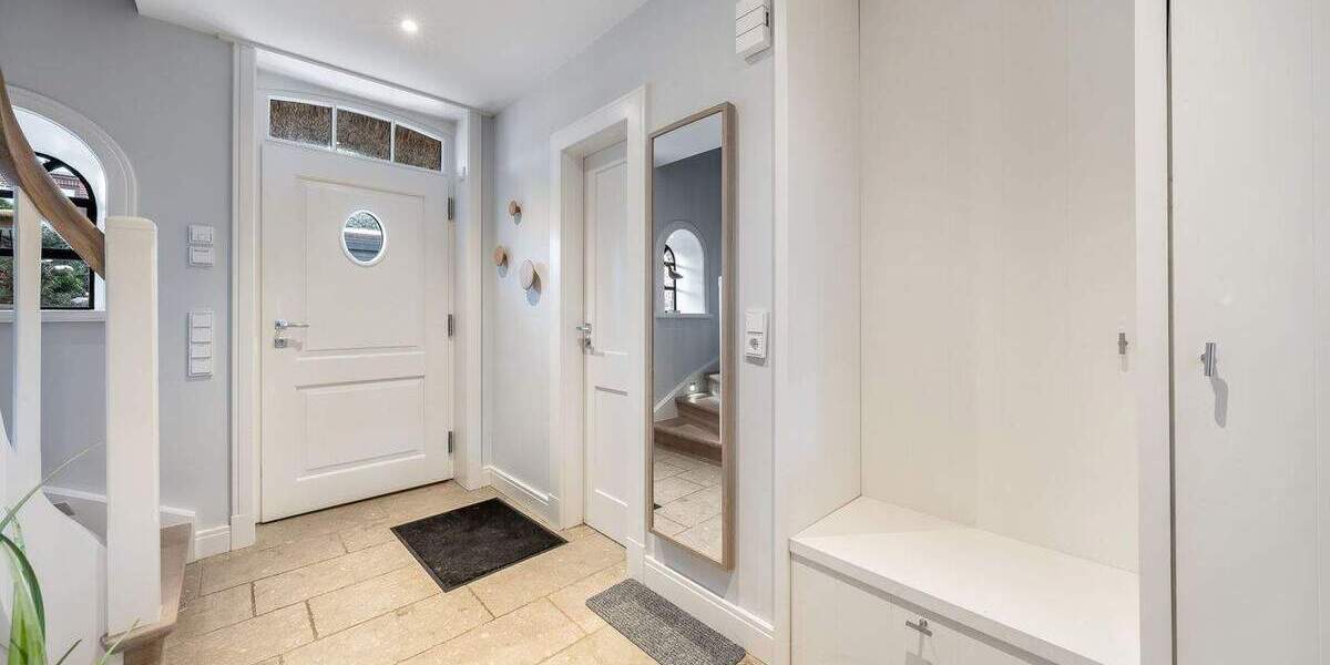 Mehrfamilienhaus, Wohnhaus List - 4 Zimmer, 131 m&sup2;, 2.350.000&euro; | Angebot:25850603