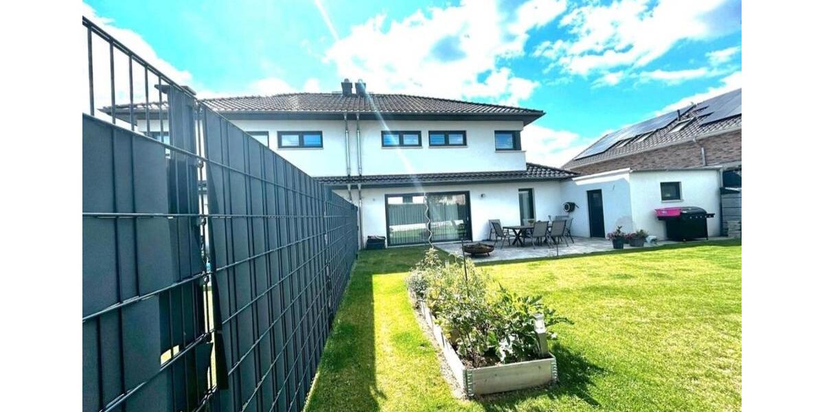 Doppelhaushälfte Salzgitter Ortschaft Südost - 385.000&euro; | Angebot:27002378