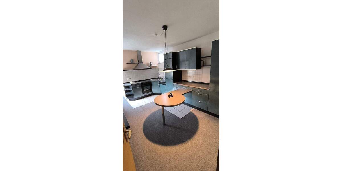 Einfamilienhaus Bischofsheim - 8 Zimmer, 170 m&sup2;, 598.000&euro; | Angebot:25043154