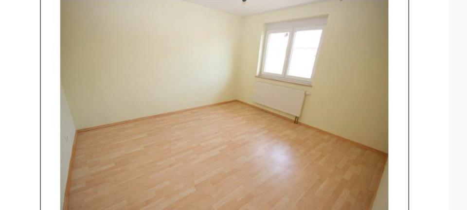 Reihenhaus Kaufering - 4 Zimmer, 124 m&sup2;, 1.990&euro; | Angebot:26417760