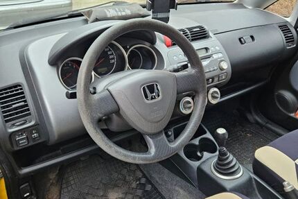 Honda Jazz 176.500 km 800 &euro; Hamburg 22143