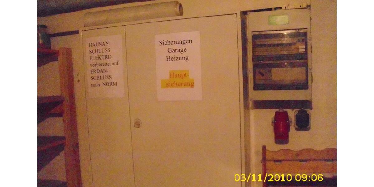 Einfamilienhaus Sonneberg - 9 Zimmer, 210 m&sup2;, 125.000&euro; | Angebot:26213170