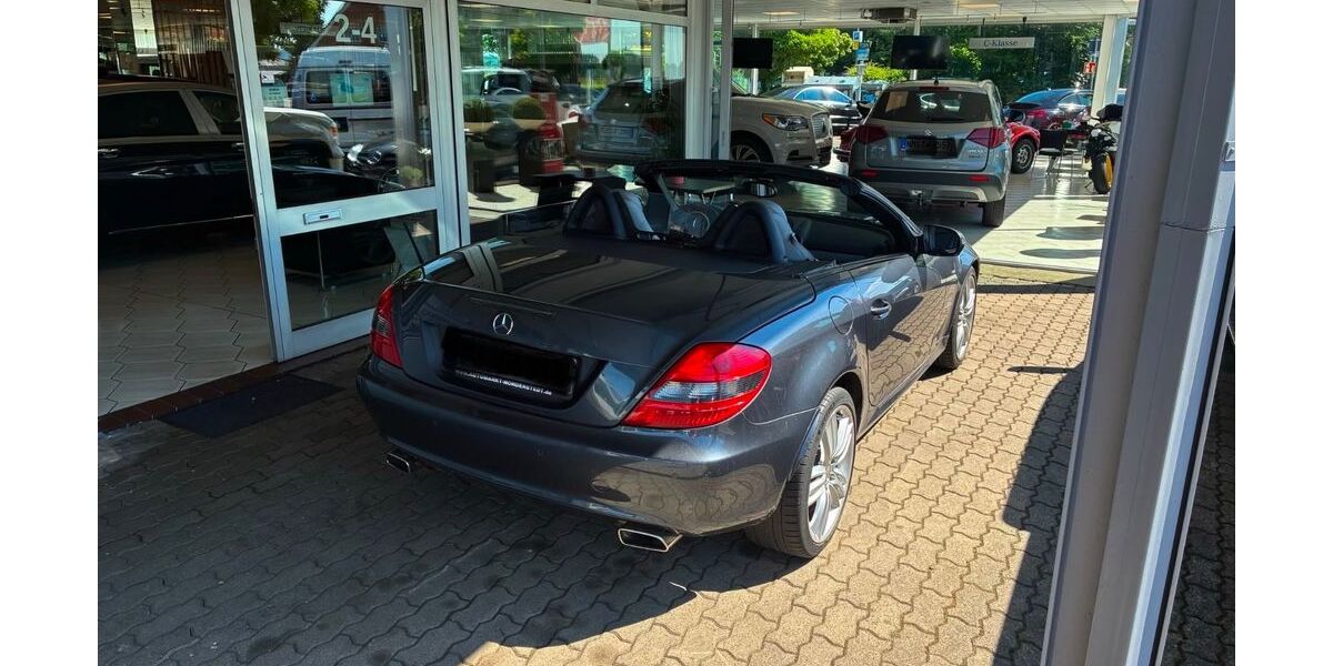 Mercedes-Benz SLK 200 115.000 km 15.900 &euro; Barmstedt 25355