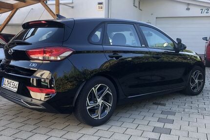 Hyundai i30 121.000 km 13.400 &euro; Laichingen 89150