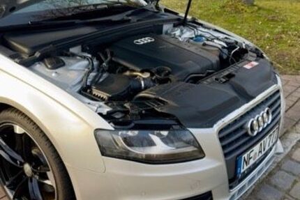 Audi A4 294.000 km 5.200 &euro; Tönning 25832