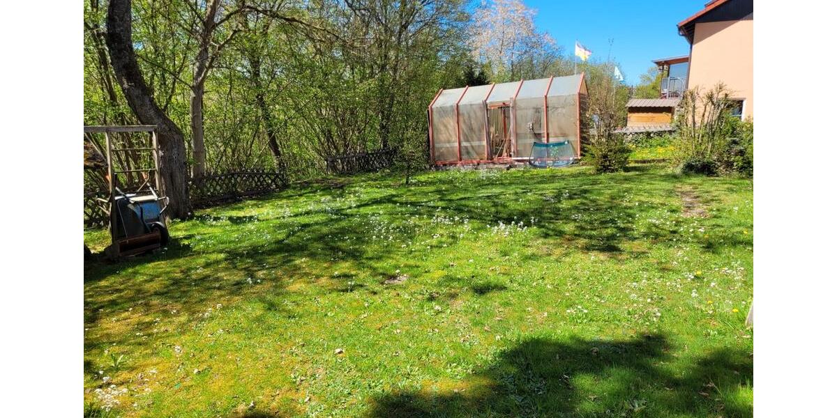 Einfamilienhaus Oberleichtersbach - 8 Zimmer, 211 m&sup2;, 189.000&euro; | Angebot:26433635
