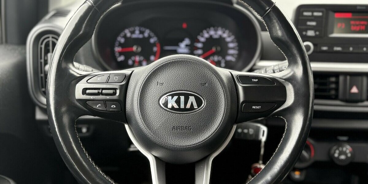 Kia Picanto 1.0 Edition 7 SITZHEIZUNG/KLIMA/LENKHZ 59.652 km 7.900 &euro; Villingen-Schwenningen 78054