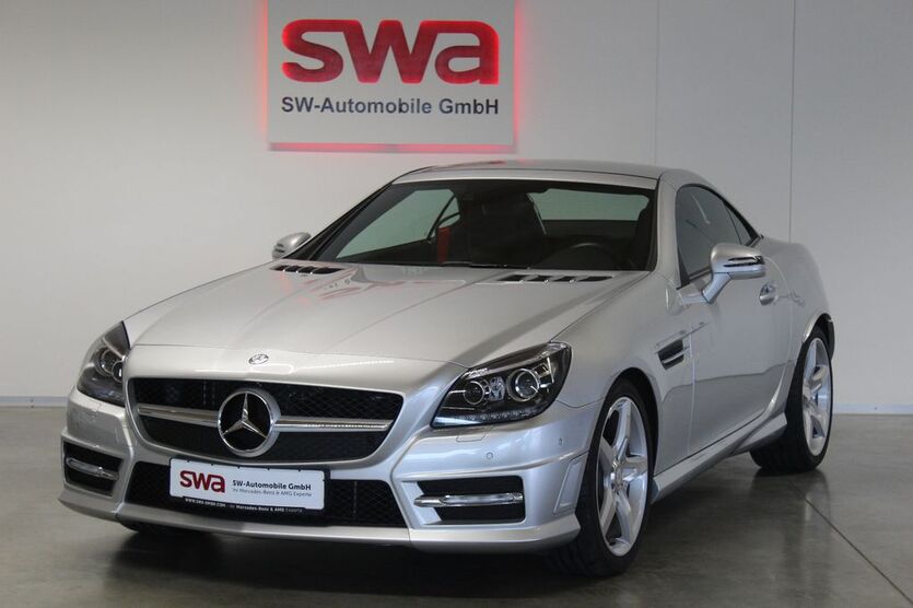 Mercedes-Benz SLK 350 24.111 km 27.990 € Obersontheim 74423