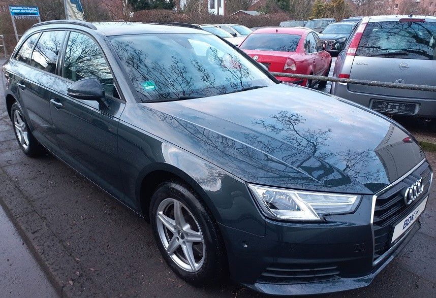 Audi A4 122.600 km 17.500 &euro; Hamburg 21031