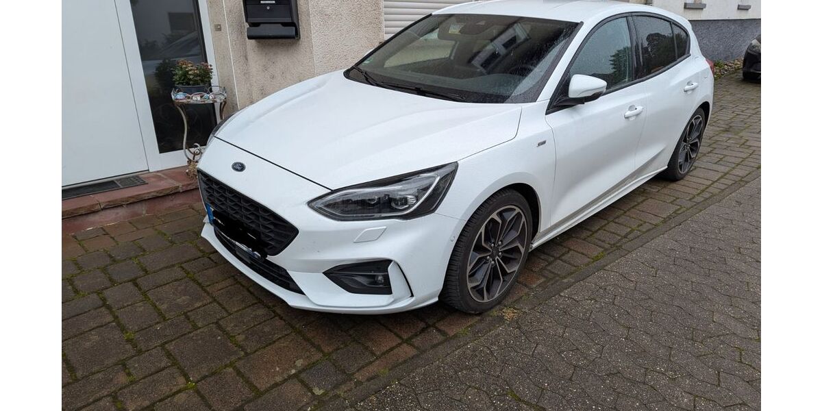 Ford Focus 85.000 km 14.500 &euro; Blieskastel 66440
