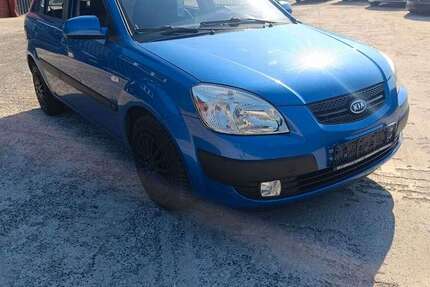 Kia Rio 158.429 km 1.887 &euro; Kaltennordheim / Unterweid 36452