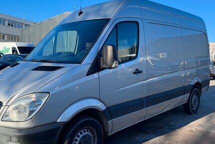 Mercedes-Benz Sprinter 182.836 km 9.999 &euro; Korntal-Münchingen 70825