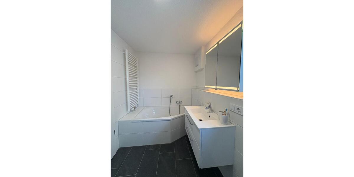 Etagenwohnung Pfedelbach - 5 Zimmer, 117 m&sup2;, 1.430&euro; | Angebot:25081867