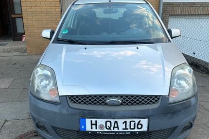 Ford Fiesta 154.000 km 1.700 &euro; Wennigsen 30974