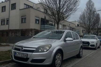 Opel Astra 172.000 km 1.300 &euro; München 81925