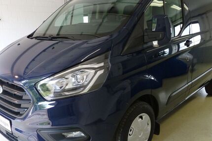 Ford Transit Custom 84.000 km 18.500 &euro; Bielefeld 33729