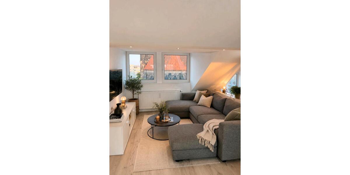 Dachgeschoßwohnung Nürnberg Gleißhammer - 3.5 Zimmer, 100 m&sup2;, 349.000&euro; | Angebot:27133431