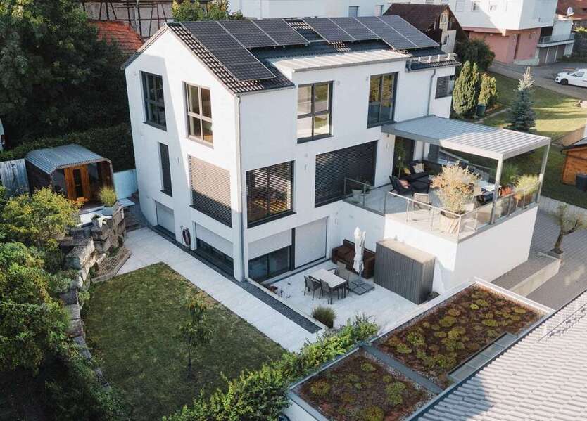 Haus zum Kaufen in Winnenden 1.400.000 € 250 m²