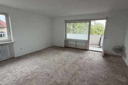 Wohnung Rosenheim Innenstadt - 2 Zimmer, 61 m&sup2;, 900&euro; | Angebot:27398434