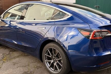 Tesla Model 3 98.000 km 20.300 &euro; Oberfischbach 56370
