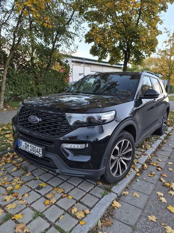 Ford Explorer 72.000 km 37.500 € Barbing 93092