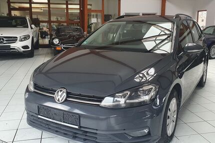 VW Golf 351.300 km 6.450 &euro; Göttingen 37079