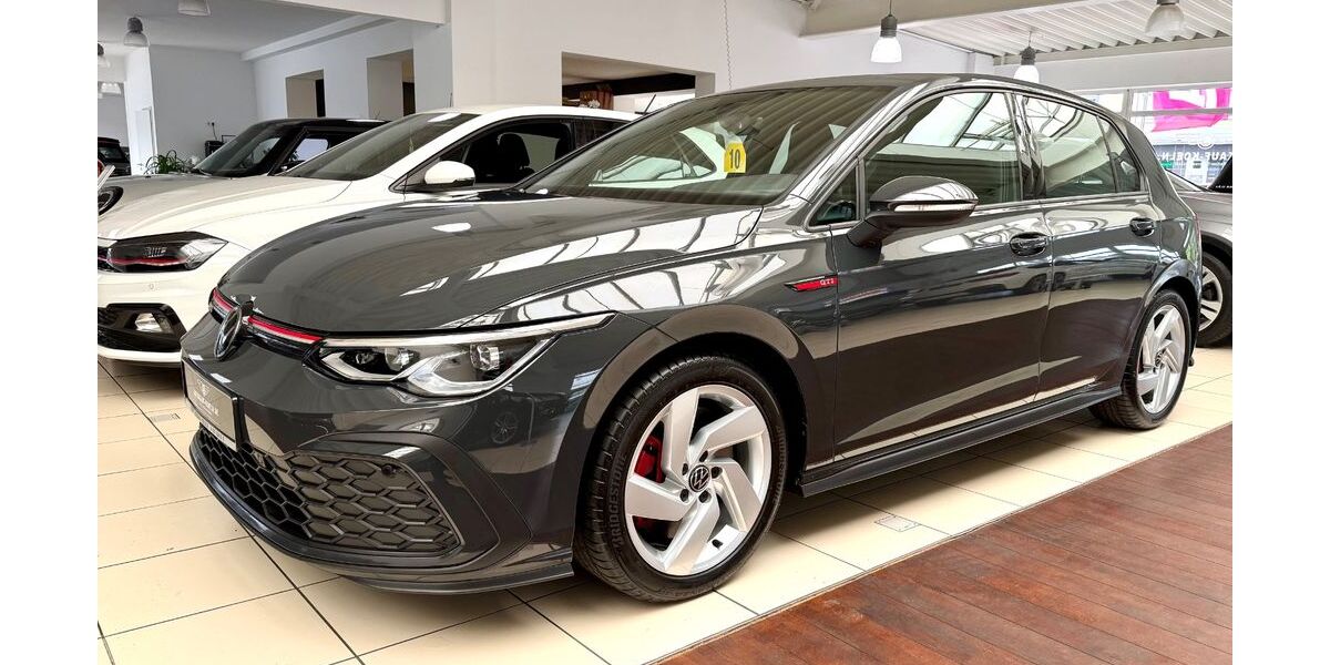 VW Golf 21.220 km 29.895 &euro; Köln 51067
