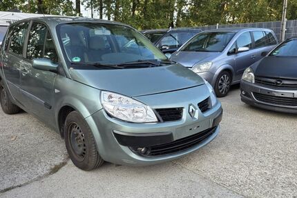 Renault Scenic 148.500 km 1.299 &euro; Berlin 13089