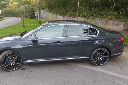 VW Passat 58.000 km 21.700 &euro; Wuppertal 42279