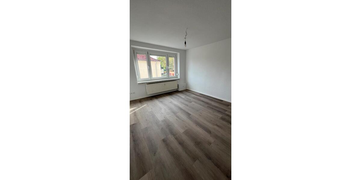 Etagenwohnung Gößnitz - 3 Zimmer, 62 m&sup2;, 360&euro; | Angebot:26378184