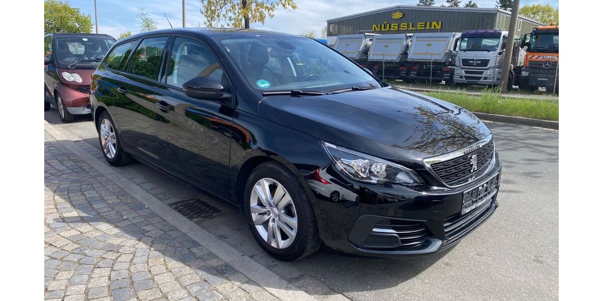 Peugeot 308 173.000 km 5.500 &euro; Nürnberg 90431