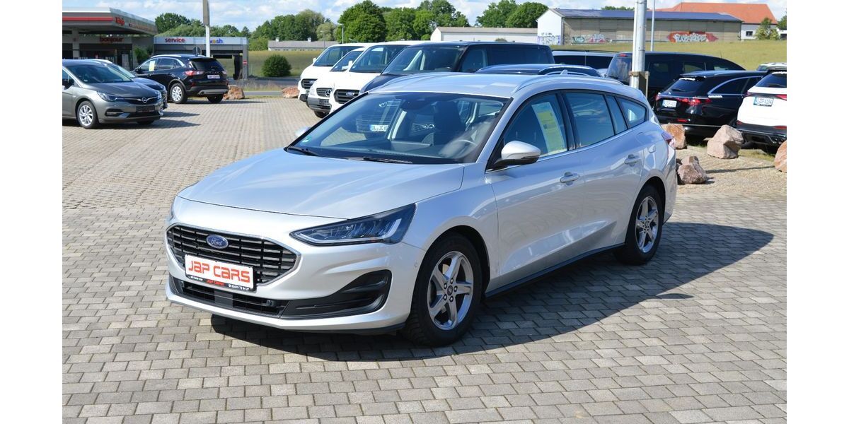 Ford Focus 82.000 km 13.990 &euro; Döbeln 04720