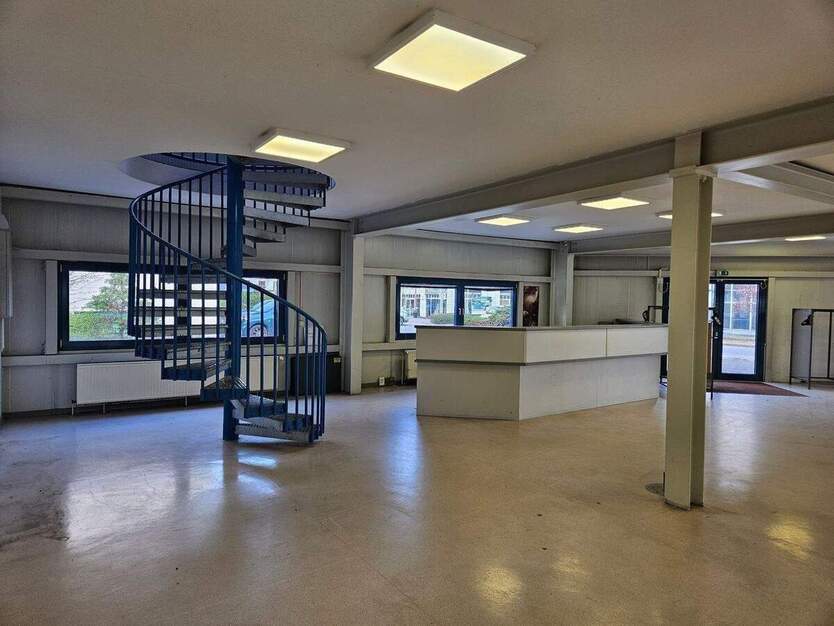 ...Ihr neuer Firmensitz nahe Schwerin! zimmer