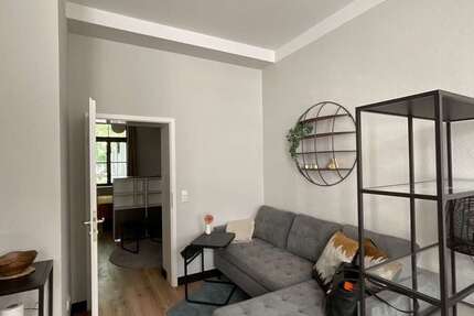 Wohnung Köln Altstadt-Süd - 2 Zimmer, 43 m&sup2;, 800&euro; | Angebot:27430118