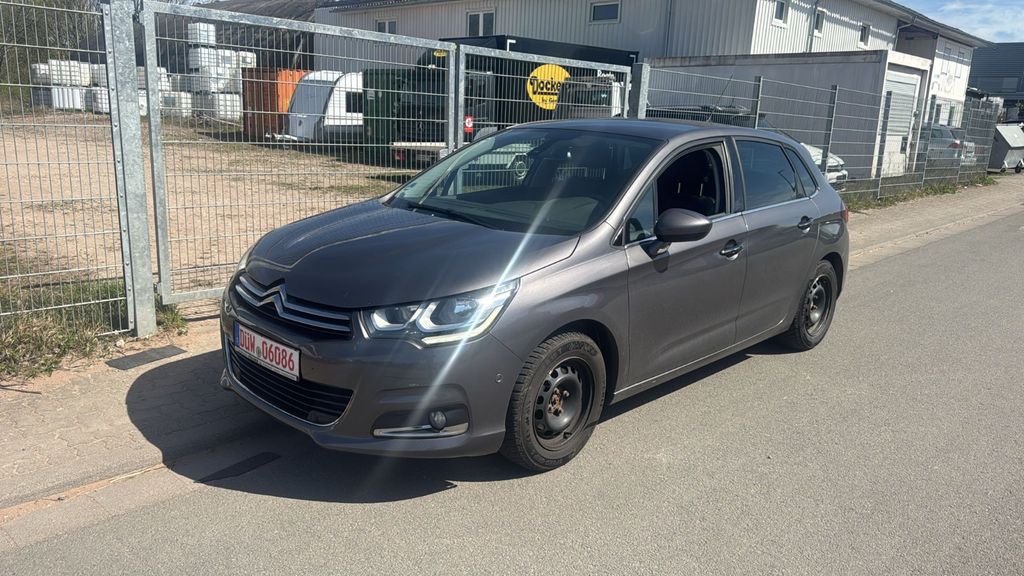 Citroen C4 179.000 km 5.400 &euro; Lambrecht 67466