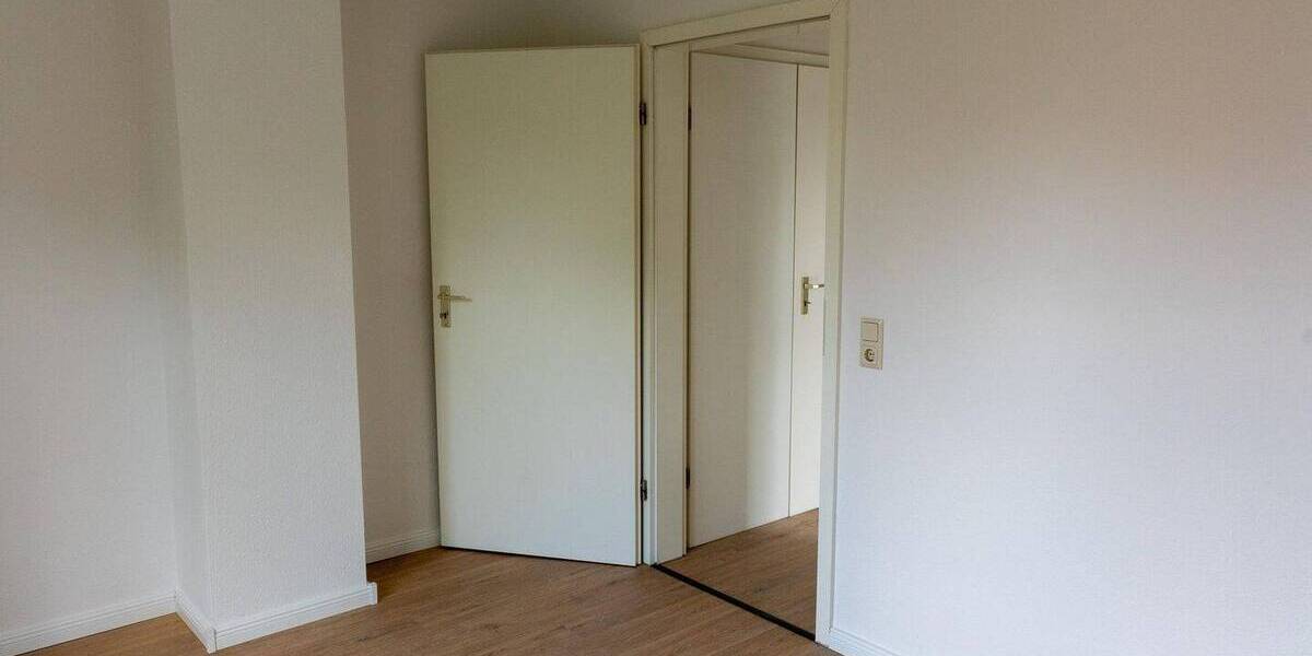 Etagenwohnung Haldensleben - 3 Zimmer, 71 m&sup2;, 580&euro; | Angebot:26811970